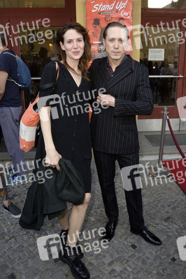 Filmpremiere 'Stand Up! Was bleibt, wenn alles weg ist' in Berlin