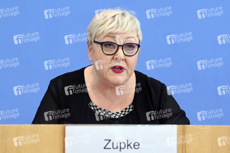 Bundespressekonferenz Jahresbericht der SED-Opferbeauftragten in Berlin