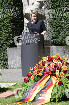 Gedenkveranstaltung der Bundesregierung zum 69. Jahrestag der Volkserhebung in Berlin