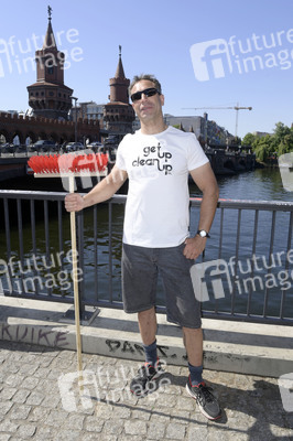 Spree Clean Up in Berlin