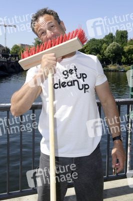 Spree Clean Up in Berlin