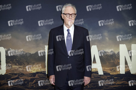Season 1 Premiere 'The Old Man' in New York