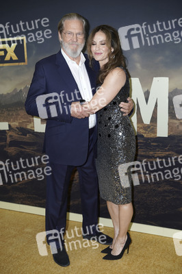 Season 1 Premiere 'The Old Man' in New York