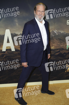 Season 1 Premiere 'The Old Man' in New York