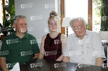 Geburtstagsfeier zum 95. Geburtstag von Lutz Jahoda in Storkow