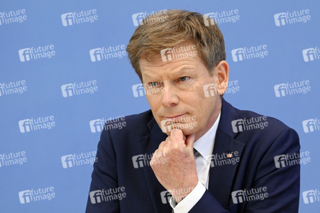 Bundespressekonferenz Zukunft der DB und der Schiene in Berlin