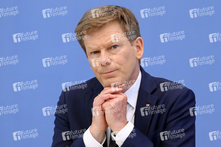 Bundespressekonferenz Zukunft der DB und der Schiene in Berlin
