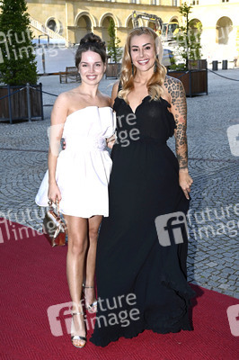 21. Verleihung des Friedenspreises des Deutschen Films 'Die Brücke' in München