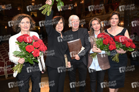 21. Verleihung des Friedenspreises des Deutschen Films 'Die Brücke' in München