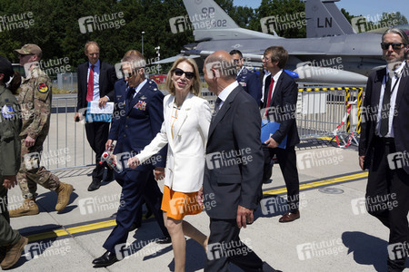 ILA-Eröffnung mit Bundeskanzler Scholz und anschließendem Rundgang in Berlin