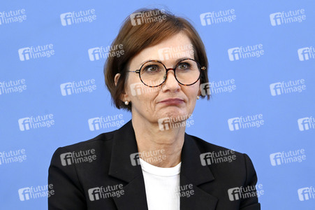 Bundespressekonferenz Veröffentlichung des nationalen Bildungsberichts 'Bildung in Deutschland 2022' in Berlin