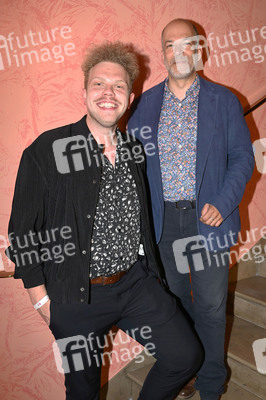 Theaterpremiere 'Extrawurst' in München