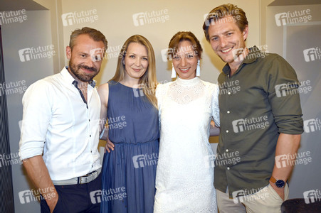 Theaterpremiere 'Extrawurst' in München