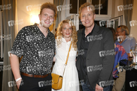 Theaterpremiere 'Extrawurst' in München