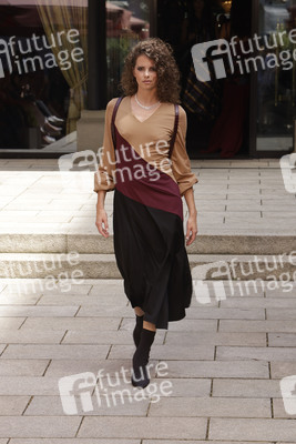 Anja Gockel Fashionshow W 22 auf der Frankfurt Fashion Week AW 2022