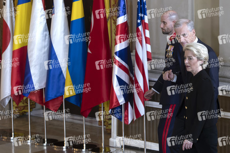 Fototermin zum Gala Dinner der Nato-Staats- und Regierungschefs in Madrid