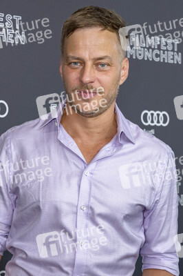 Serienpremiere 'Das Netz - Ein Wintermärchen', Filmfest München 2022