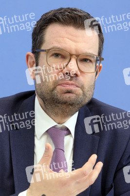 Bundespressekonferenz Vorstellung des Eckpunktepapiers zum Selbstbestimmungsgesetz in Berlin