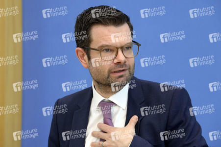 Bundespressekonferenz Vorstellung des Eckpunktepapiers zum Selbstbestimmungsgesetz in Berlin