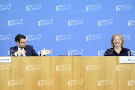 Bundespressekonferenz Vorstellung des Eckpunktepapiers zum Selbstbestimmungsgesetz in Berlin