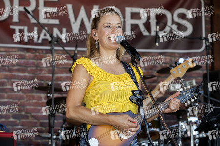 Konzert von More Than Words in Walddorf