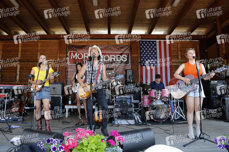 Konzert von More Than Words in Walddorf