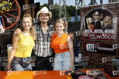 Konzert von More Than Words in Walddorf