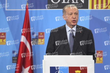 Pressekonferenz mit Recep Tayyip Erdoğan zum NATO Gipfel 2022 in Madrid