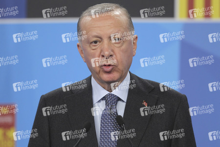 Pressekonferenz mit Recep Tayyip Erdoğan zum NATO Gipfel 2022 in Madrid