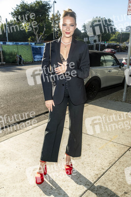 Emilia McCarthy und Terry Hu unterwegs in West Hollywood