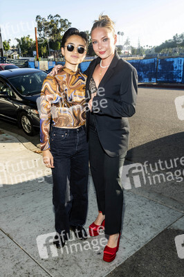 Emilia McCarthy und Terry Hu unterwegs in West Hollywood