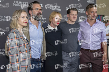Serienpremiere 'Das Netz - Ein Wintermärchen', Filmfest München 2022