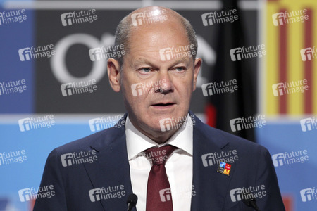 Pressekonferenz mit Olaf Scholz zum NATO Gipfel 2022 in Madrid