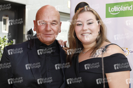 Gala 'Goldene Sonne Spezial - 40 Jahre deutsches Privatfernsehen' in Essen