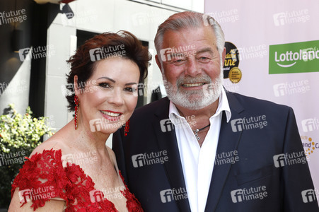 Gala 'Goldene Sonne Spezial - 40 Jahre deutsches Privatfernsehen' in Essen