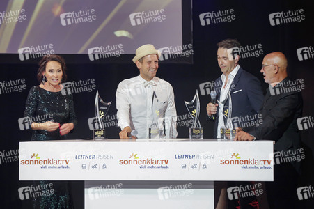 Gala 'Goldene Sonne Spezial - 40 Jahre deutsches Privatfernsehen' in Essen