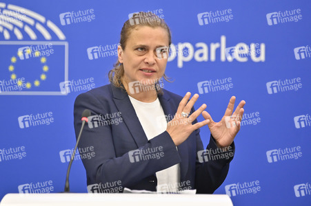 Pressekonferenz zum delegierten Taxonomie-Rechtsakt über Kernenergie und Gas im Europäischen Parlament in Straßburg