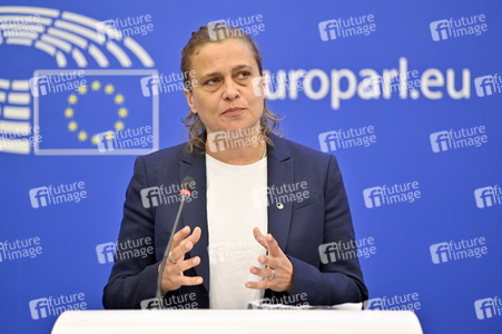 Pressekonferenz zum delegierten Taxonomie-Rechtsakt über Kernenergie und Gas im Europäischen Parlament in Straßburg