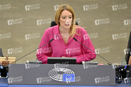 Petr Fiala stellt Prioritäten der tschechischen EU-Ratspräsidentschaft vor im EU-Parlament in Straßburg