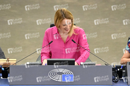 Petr Fiala stellt Prioritäten der tschechischen EU-Ratspräsidentschaft vor im EU-Parlament in Straßburg