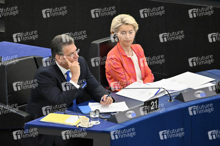 Petr Fiala stellt Prioritäten der tschechischen EU-Ratspräsidentschaft vor im EU-Parlament in Straßburg