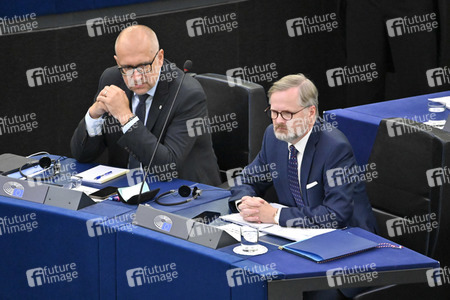 Petr Fiala stellt Prioritäten der tschechischen EU-Ratspräsidentschaft vor im EU-Parlament in Straßburg
