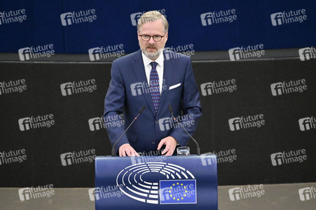 Petr Fiala stellt Prioritäten der tschechischen EU-Ratspräsidentschaft vor im EU-Parlament in Straßburg