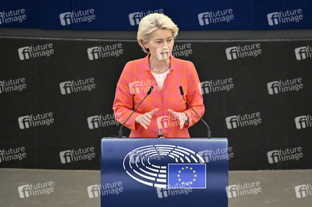 Petr Fiala stellt Prioritäten der tschechischen EU-Ratspräsidentschaft vor im EU-Parlament in Straßburg