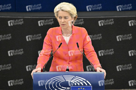 Petr Fiala stellt Prioritäten der tschechischen EU-Ratspräsidentschaft vor im EU-Parlament in Straßburg