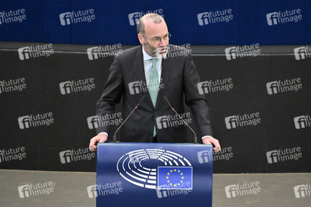 Petr Fiala stellt Prioritäten der tschechischen EU-Ratspräsidentschaft vor im EU-Parlament in Straßburg