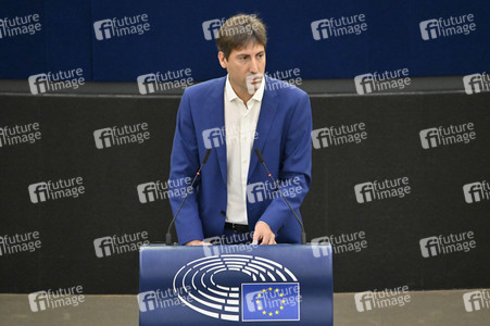 Petr Fiala stellt Prioritäten der tschechischen EU-Ratspräsidentschaft vor im EU-Parlament in Straßburg