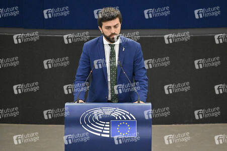 Petr Fiala stellt Prioritäten der tschechischen EU-Ratspräsidentschaft vor im EU-Parlament in Straßburg