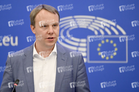 Pressekonferenz EU-Finanzierung für Ungarn gemäß der Rechtsstaatlichkeits-Konditionalitätsverordnung im EU-Parlament in Straßburg