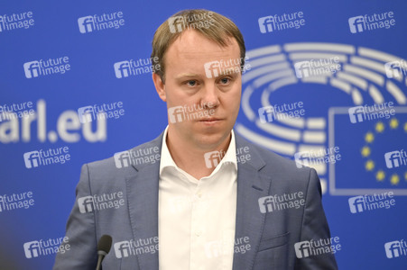 Pressekonferenz EU-Finanzierung für Ungarn gemäß der Rechtsstaatlichkeits-Konditionalitätsverordnung im EU-Parlament in Straßburg